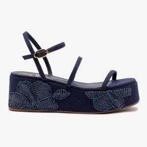Laroudde Gio Flatform Rafia and Hibiscus